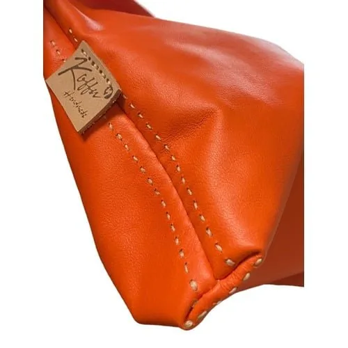 Soft and Slouchy Bottega - Image 4